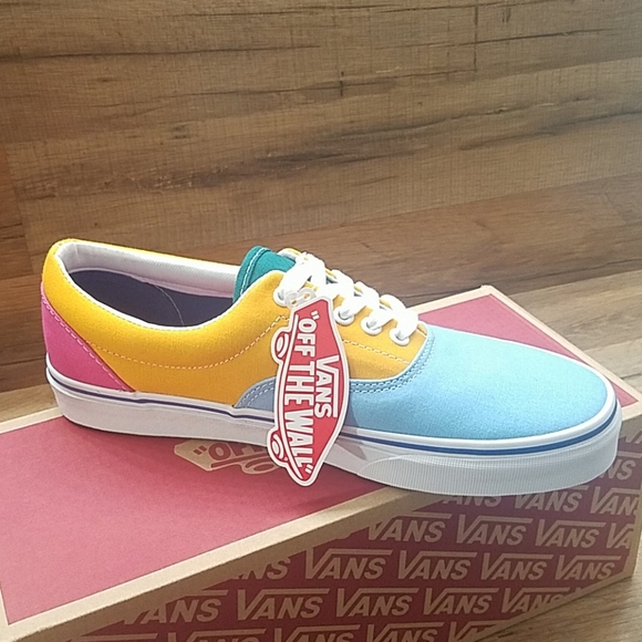 Van's Era BRAND New - Picture 7 of 10